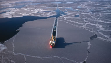 Arctic Seafloor Seismic Data