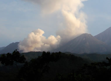 El Caliente pyroclastic flow