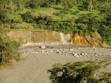 Pumice and lava layer from the 1902 eruption