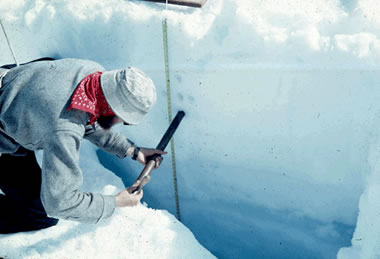 Sampling glacial ice